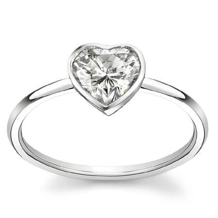 Bague D'anniversaire Avec Réel Diamant Solitaire En Forme De Cœur De 1.50 Ct