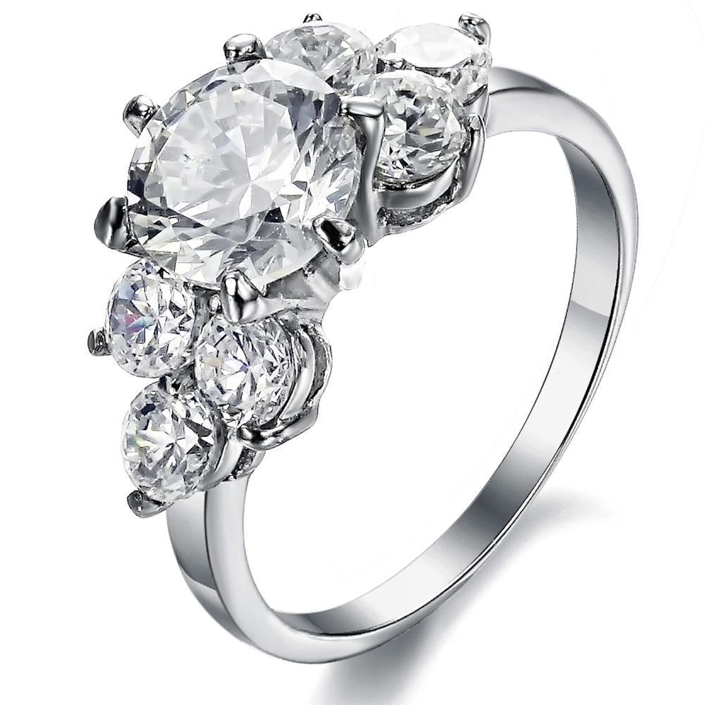 Bague De Fiançaille A 3,80 Carats De Naturel Diamants Ronds En Panier 14K D'Or Blanc