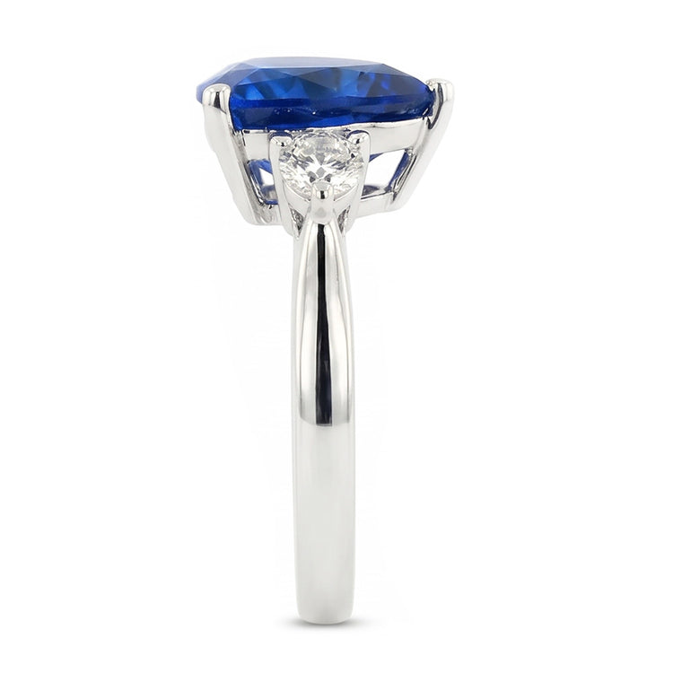 Bague De Fiançailles Avec Saphir Bleu Trillion De 6 Carats