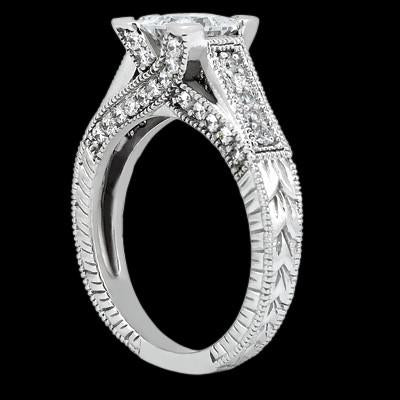 Bague De Fiançailles De Style Antique Avec Véritable Diamant Central De 1.51 Carat