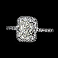 Bague De Fiançailles En Réel Diamant De 1.75 Carats Taille Radiante. Style Antique. Halo D'Or