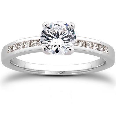 Bague De Fiançailles Princesse Et Véritable Diamants Ronds De 2.75 Cts En Or Blanc 14K
