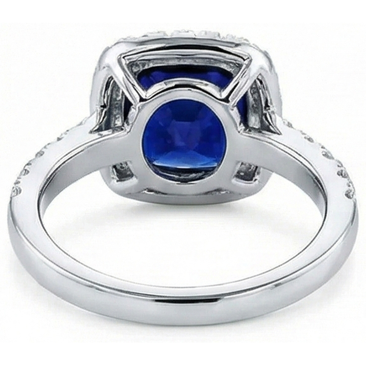 Bague De Fiançailles Saphir Coussin 4 Carats
