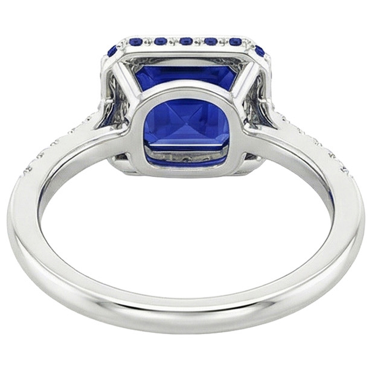 naturel diamant 4.50carats bague sur blanc