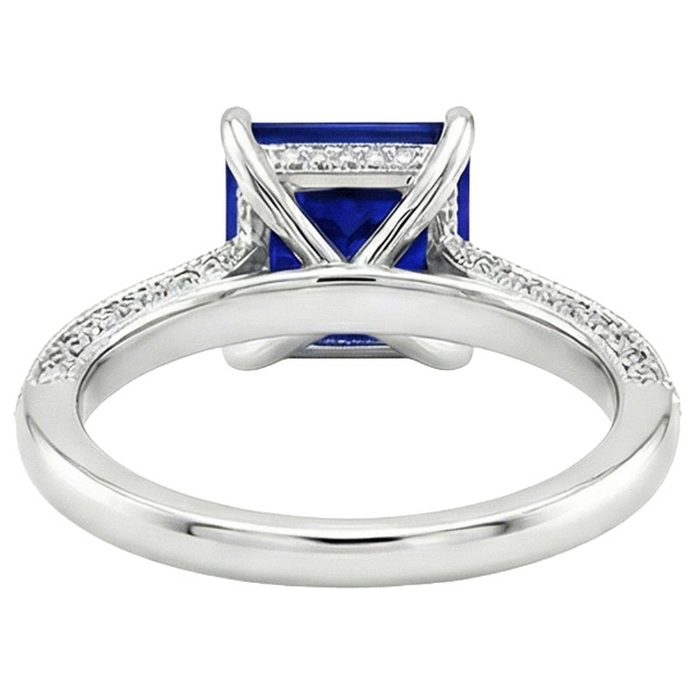 naturel diamant 4.50carats bague sur blanc