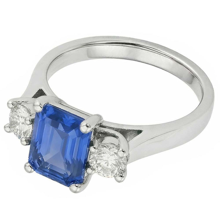 naturel round saphir 2.50carats bague détail rapproché