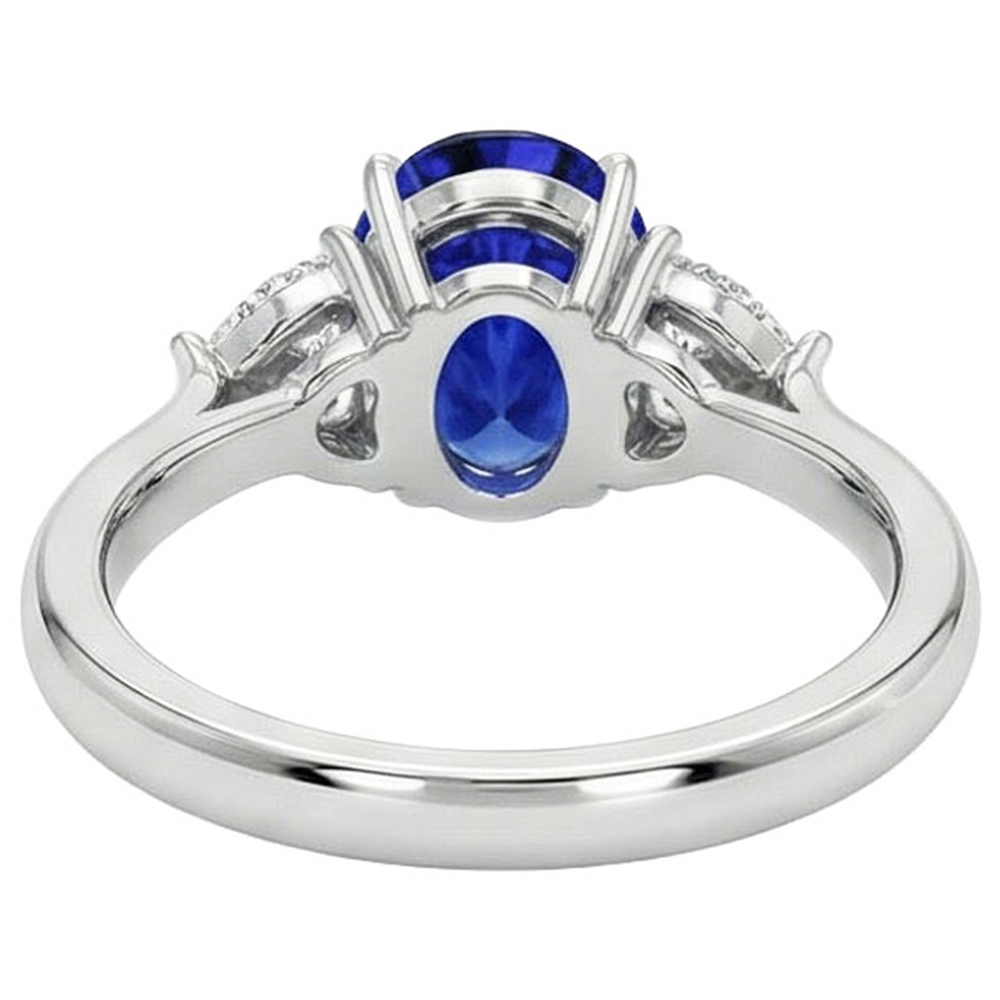 naturel round diamant 8.25carats bague sur blanc