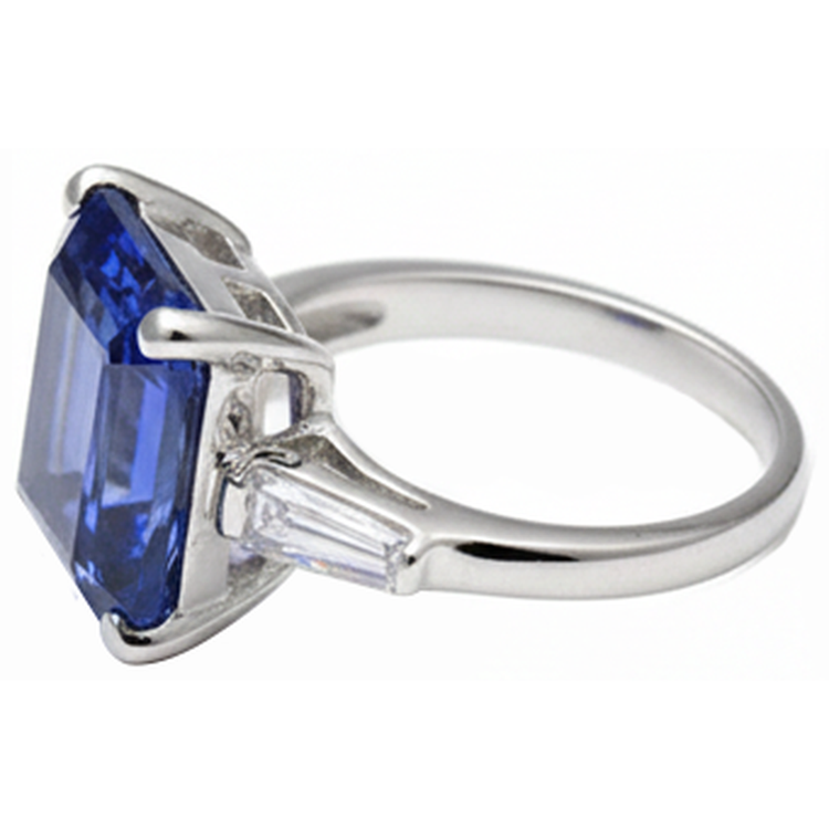 Bague Emeraude Tanzanite & Diamant Naturels Extraits des Mines ( et non cultivés en laboratoire ) Baguette 12.12 Carats Or Blanc 14K