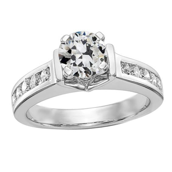 Bague En Or Ronde Avec Réel Diamants Taillés Dans Une Vieille Mine Sertie De Griffes 2.75 Carats