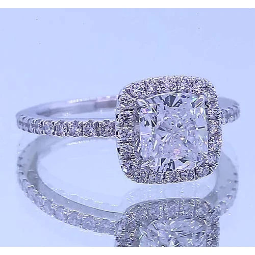 Bague En Réel Diamant D'Anniversaire Coussin Halo Avec Griffes D'Aigle 3,50 Carats