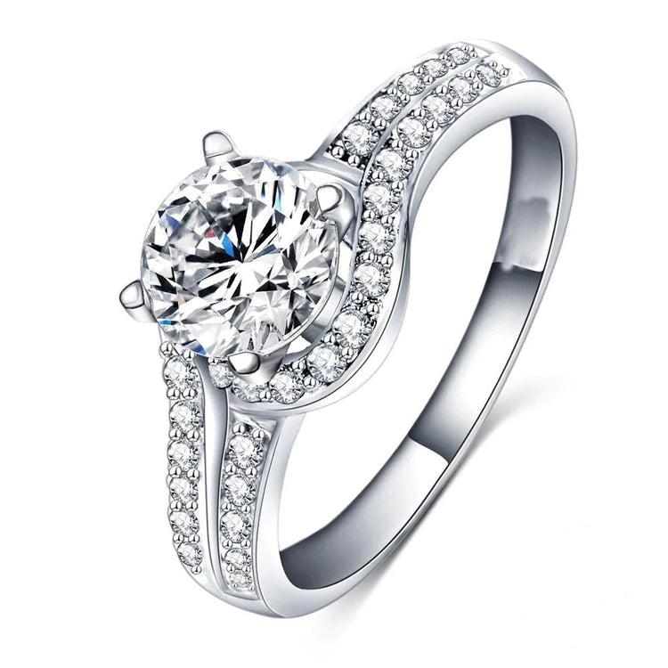 Bague En Réel Diamant Rond De 3,75 Ct Avec Accents En Or Blanc 14 Carats