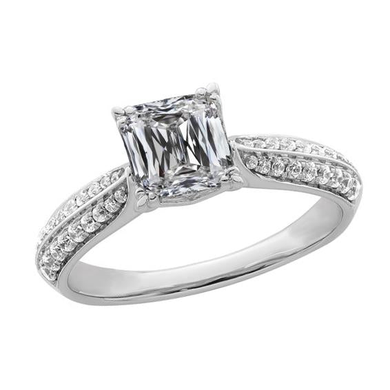 Bague En Véritable Diamant Taille Coussin Pour Femme Avec Accents Ronds 5.25 Carats