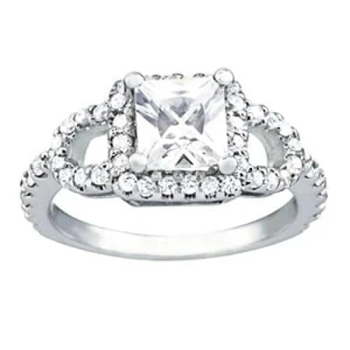 Bague Fantaisie Halo Réel Diamant Fiançailles Or Blanc 1.50 Cts.