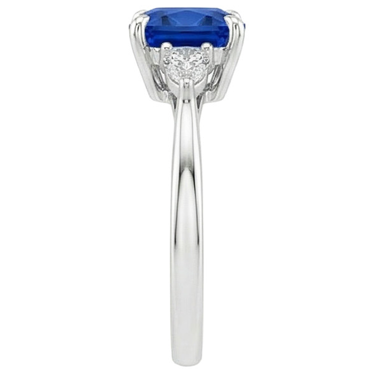 naturel cushion saphir 2.50carats bague sur blanc