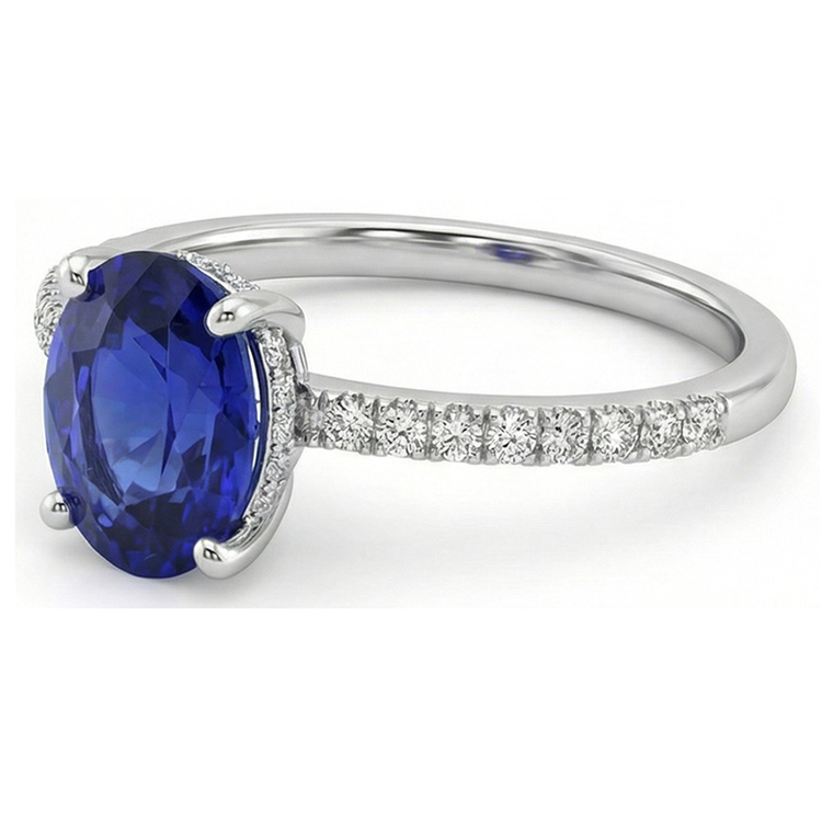 Bague Femme Saphir Bleu Taille Ovale Avec Pavé De Diamants Naturels Extraits des Mines ( et non cultivés en laboratoire ) 4.50 Carats