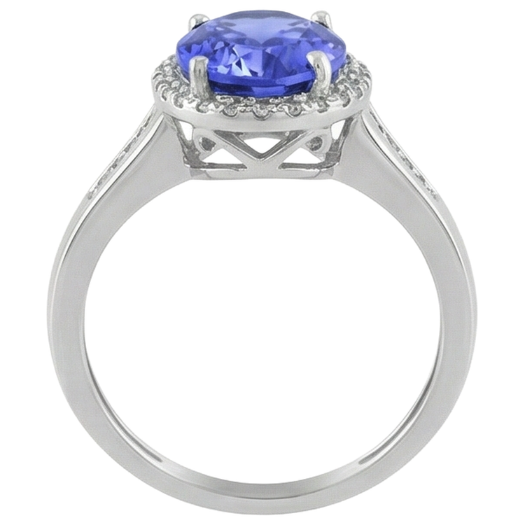 naturel oval tanzanite 5.75carats bague sur blanc