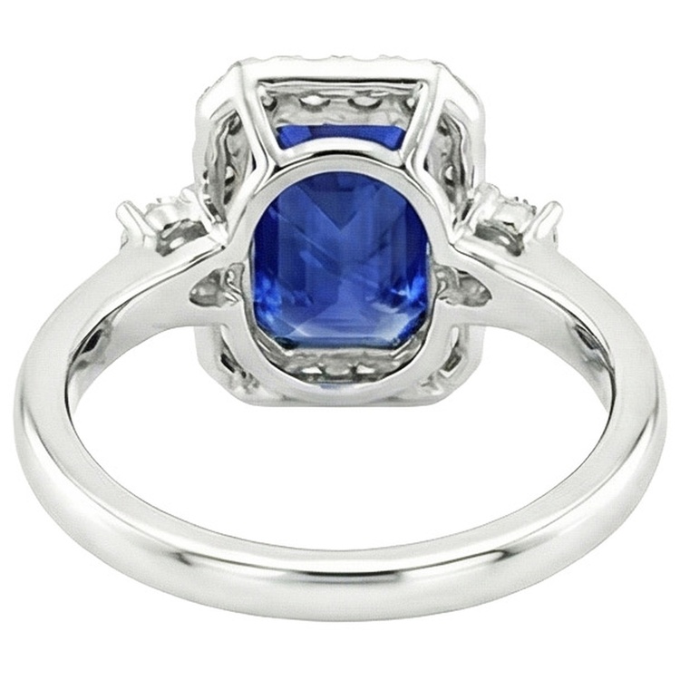 Bague Halo 3 Pierres Saphir Bleu Radiant & Diamant Naturels Extraits des Mines ( et non cultivés en laboratoire ) 4.50 Carats