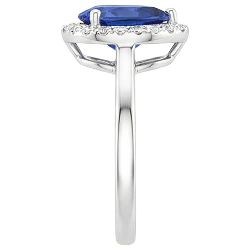 naturel pear diamant 4carats bague sur blanc