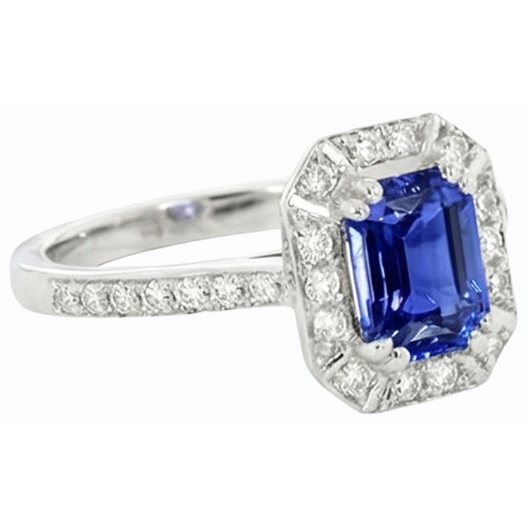 naturel round saphir 3carats bague sur blanc