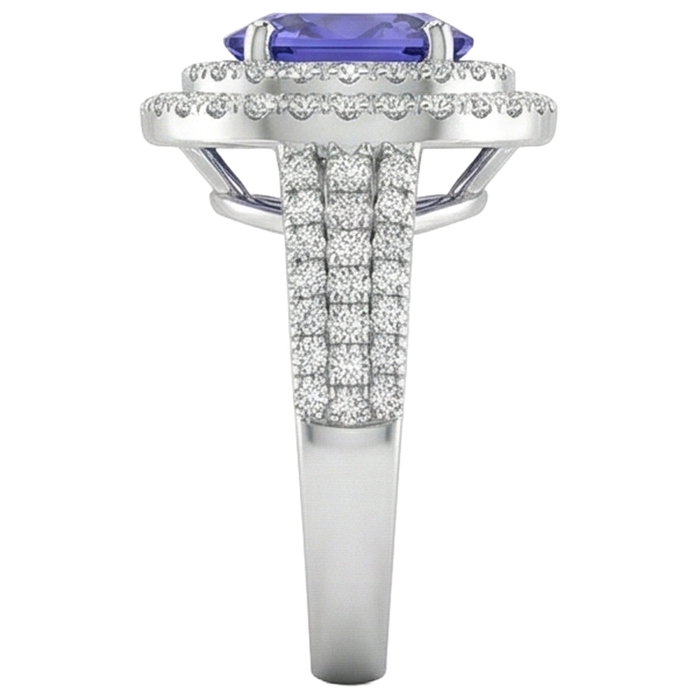 naturel oval tanzanite 5.25carats bague sur blanc