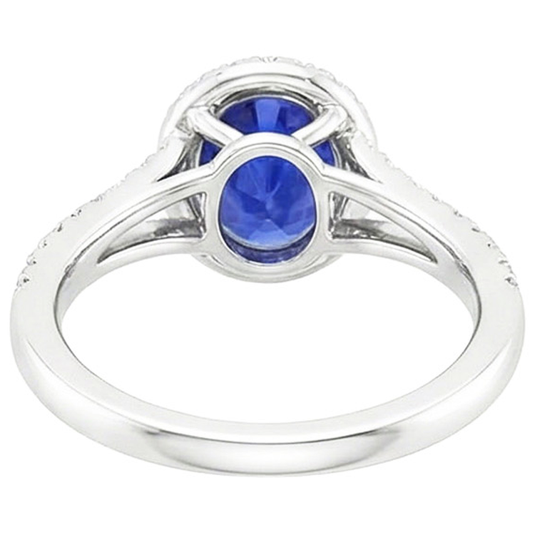 naturel oval saphir 4carats bague vue de dessus