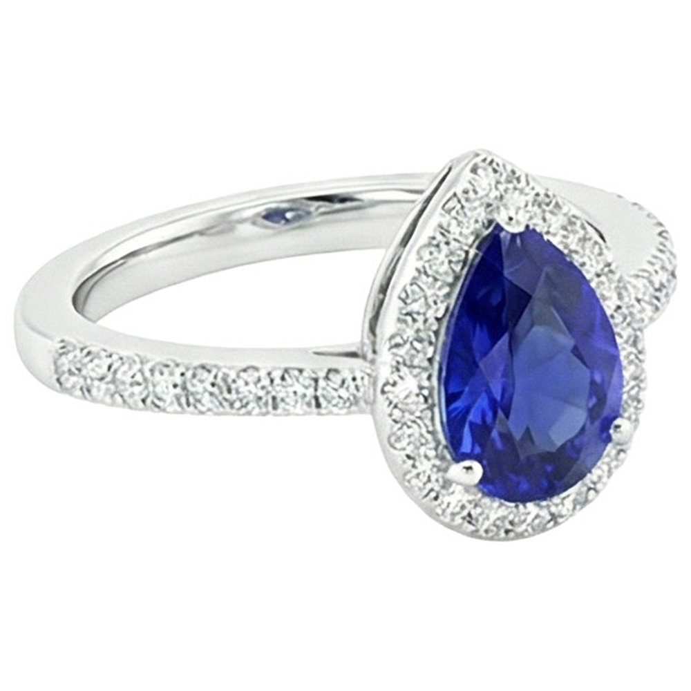 naturel pear diamant 4.50carats bague sur blanc