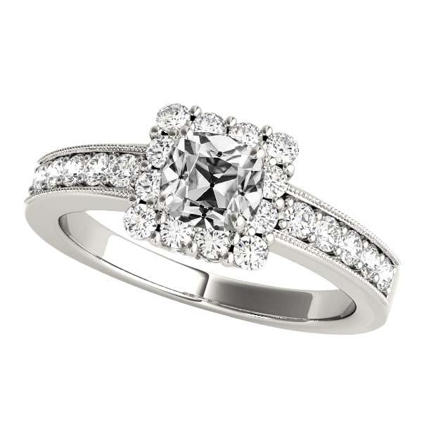 Bague Halo Réel Diamant Taille Ancienne Coussin Avec Accents 4.75 Carats Millgrain