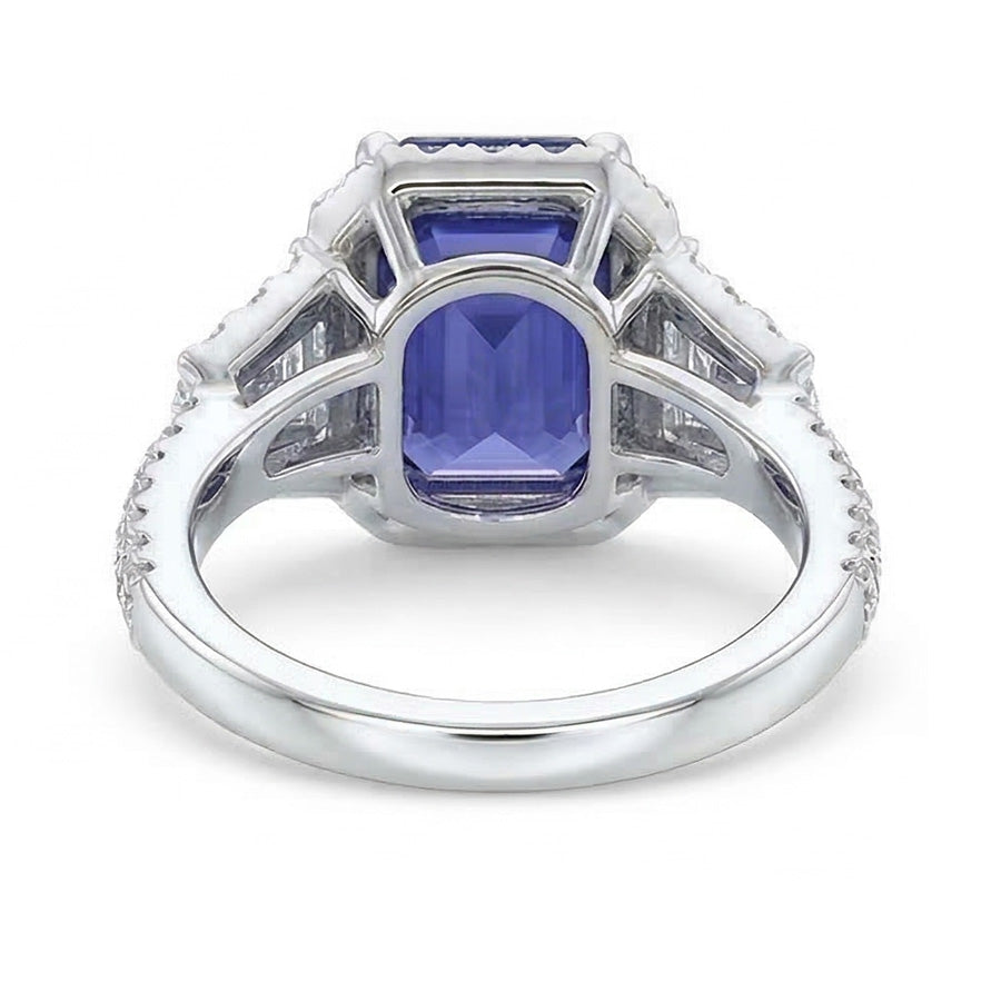 naturel diamant 4.50carats bague sur blanc
