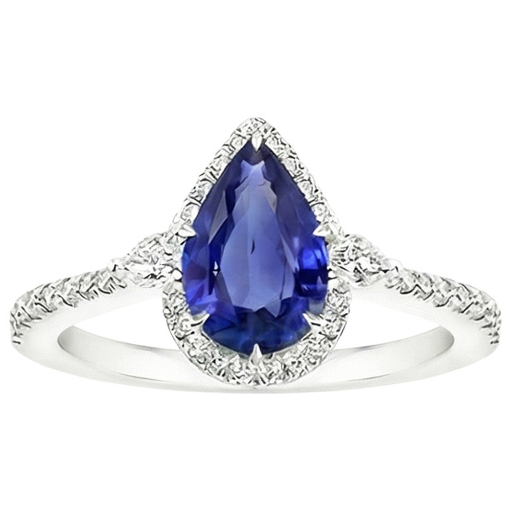 naturel pear diamant 5.25carats bague sur blanc