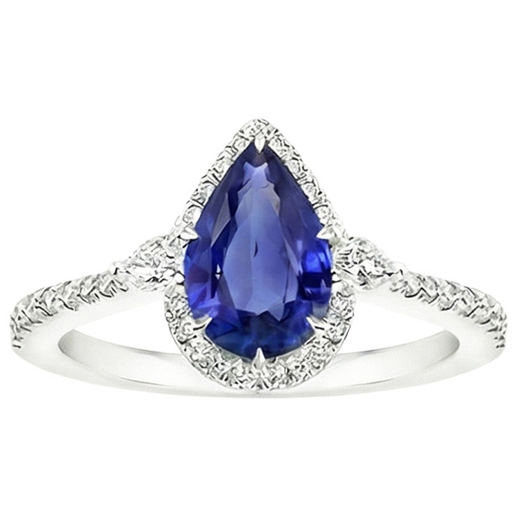 naturel pear diamant 5.25carats bague sur blanc