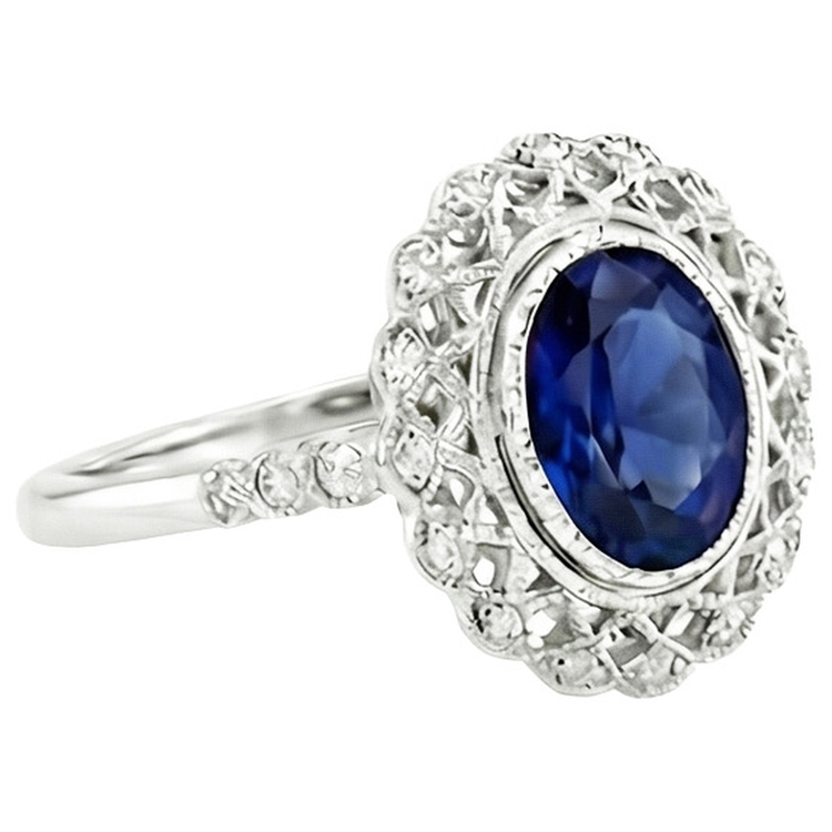 Bague Halo de style antique sertie de saphir bleu avec diamants 4 carats