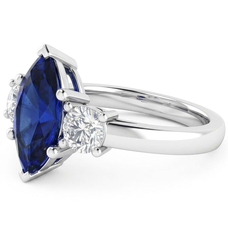 Bague Marquise Et Taille Ronde 2.50 Ct Saphir Et Diamants Naturels Extraits des Mines ( et non cultivés en laboratoire ) Or Blanc