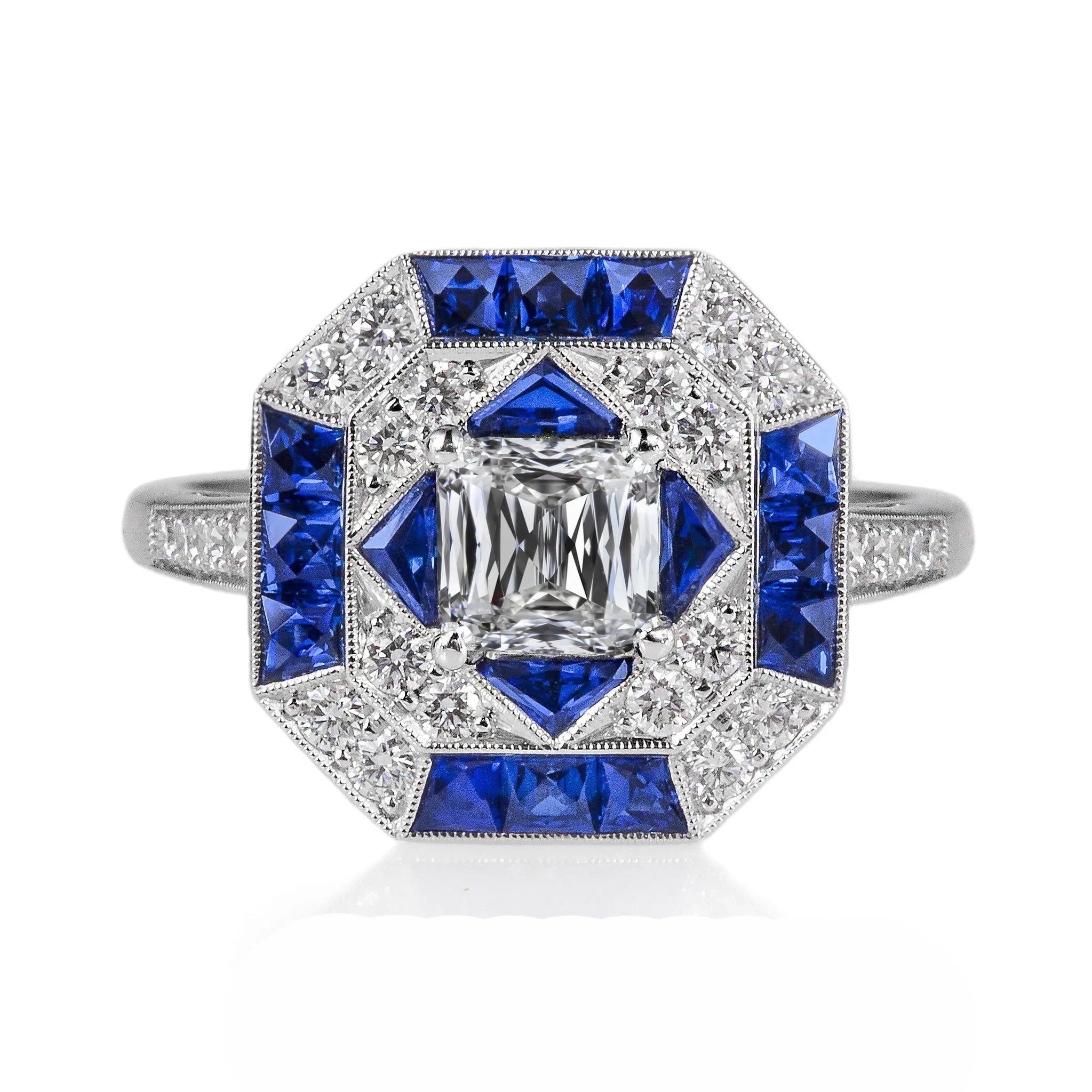 Bague Miligrain Halo Saphir Trapèze & Réel Diamant Princesse 4.50 Carats