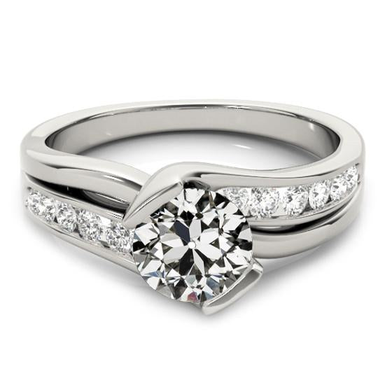 Bague Naturel Diamant Taille Ancienne Aine Ronde Sertie Barre Torsadée 3,50 Carats