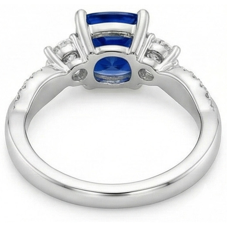 Bague Or 3 Pierres Style Coussin Saphir Bleu Avec Accents 2.75 Carats