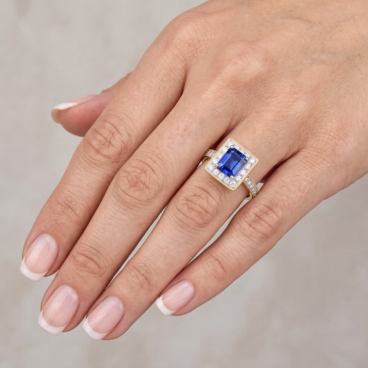 Bague Or Jaune Milligrain Diamant Halo Saphir de Ceylan 2 Carats