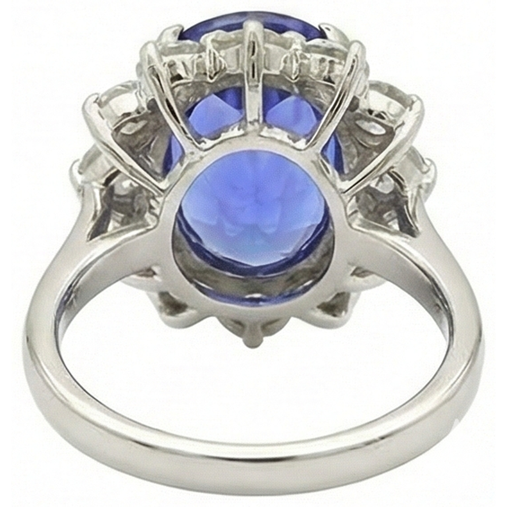naturel oval tanzanite 7.50carats bague vue de profil