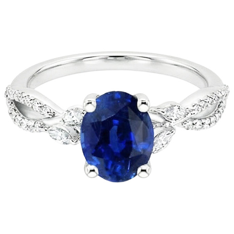 Bague Pierres Précieuses Avec Accents De Diamants Saphir Bleu 4 Carats