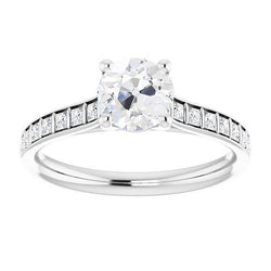 Bague Princesse Et Véritable Diamant Rond Taille Ancienne Avec Barre D'Accents Sertie 4.50 Carats