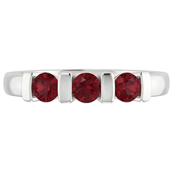 Bague Rubis Birmanie Trois Pierres 0.90 Carats Bar Sertissage Bijoux Nouveau
