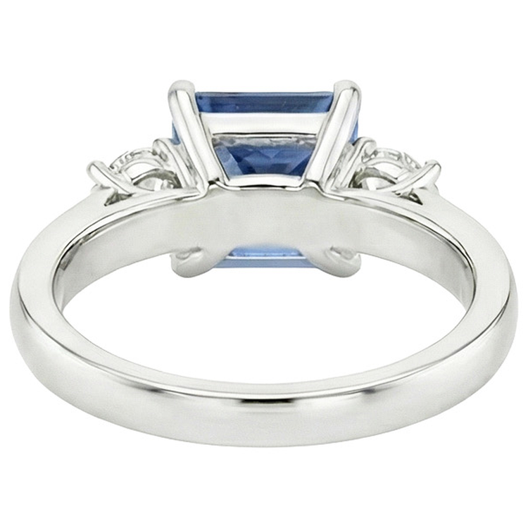 Bague Saphir Bleu Ceylan 4 Carats & Diamant Naturels Extraits des Mines ( et non cultivés en laboratoire ) Rond 3 Pierres Or 14K