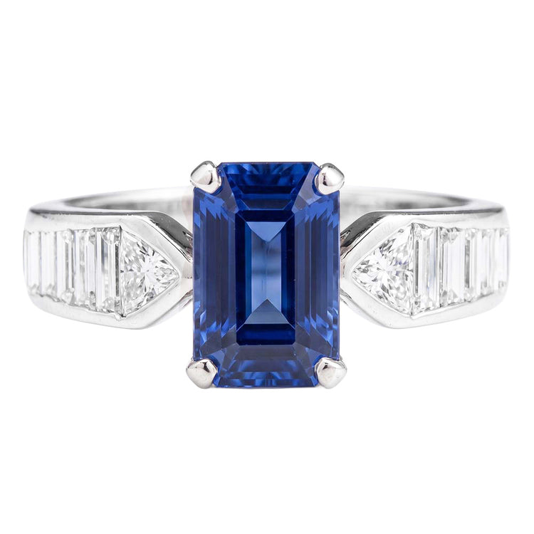 Bague Saphir Bleu Pierres Précieuses Trillion & Baguettes Accentués 3.50 Carats
