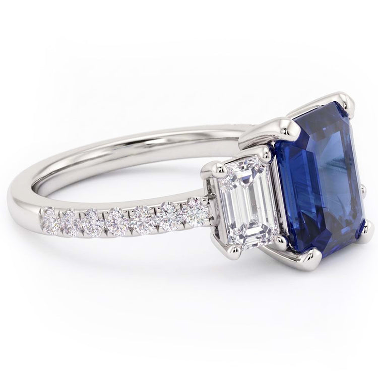 Bague Saphir Bleu émeraude Pierres Précieuses Style 3 Pierres & Diamants 4 Carats