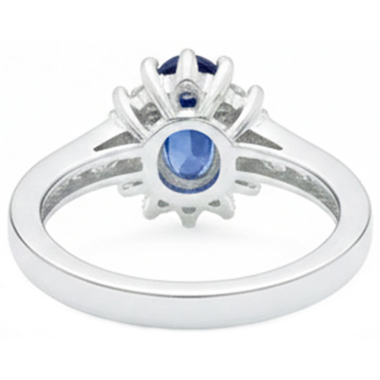 naturel oval diamant 2.40carats bague sur blanc