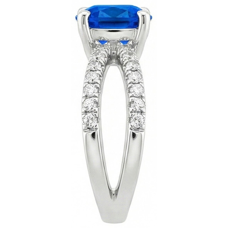 naturel cushion diamant 2.50carats bague vue de profil