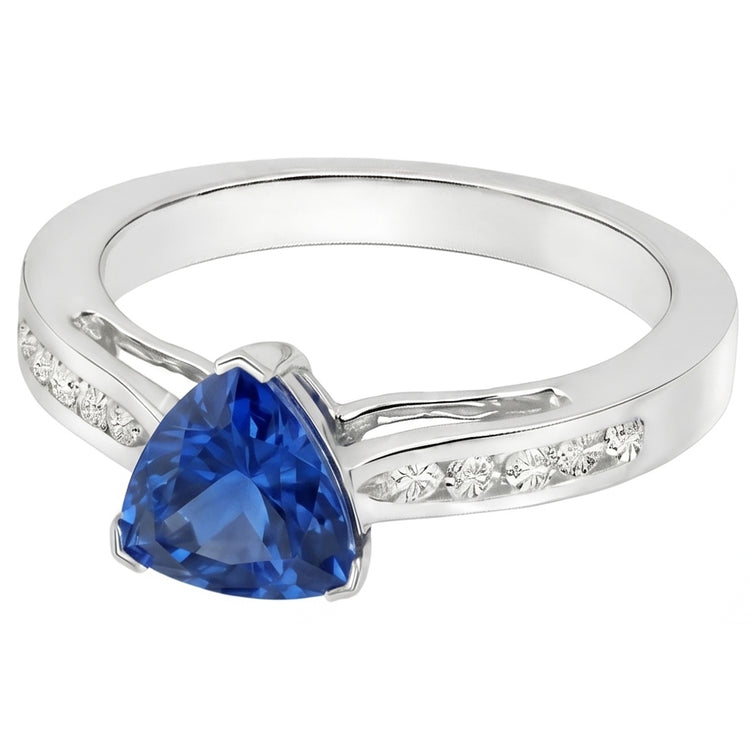 Bague Saphir Ceylan 2 Carats Et Diamants Naturels Extraits des Mines ( et non cultivés en laboratoire ) Or Blanc 14K
