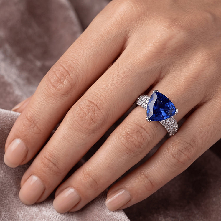 Bague Saphir Ceylan Trillion Pierres Précieuses Sertie Diamants 3.50 Carats