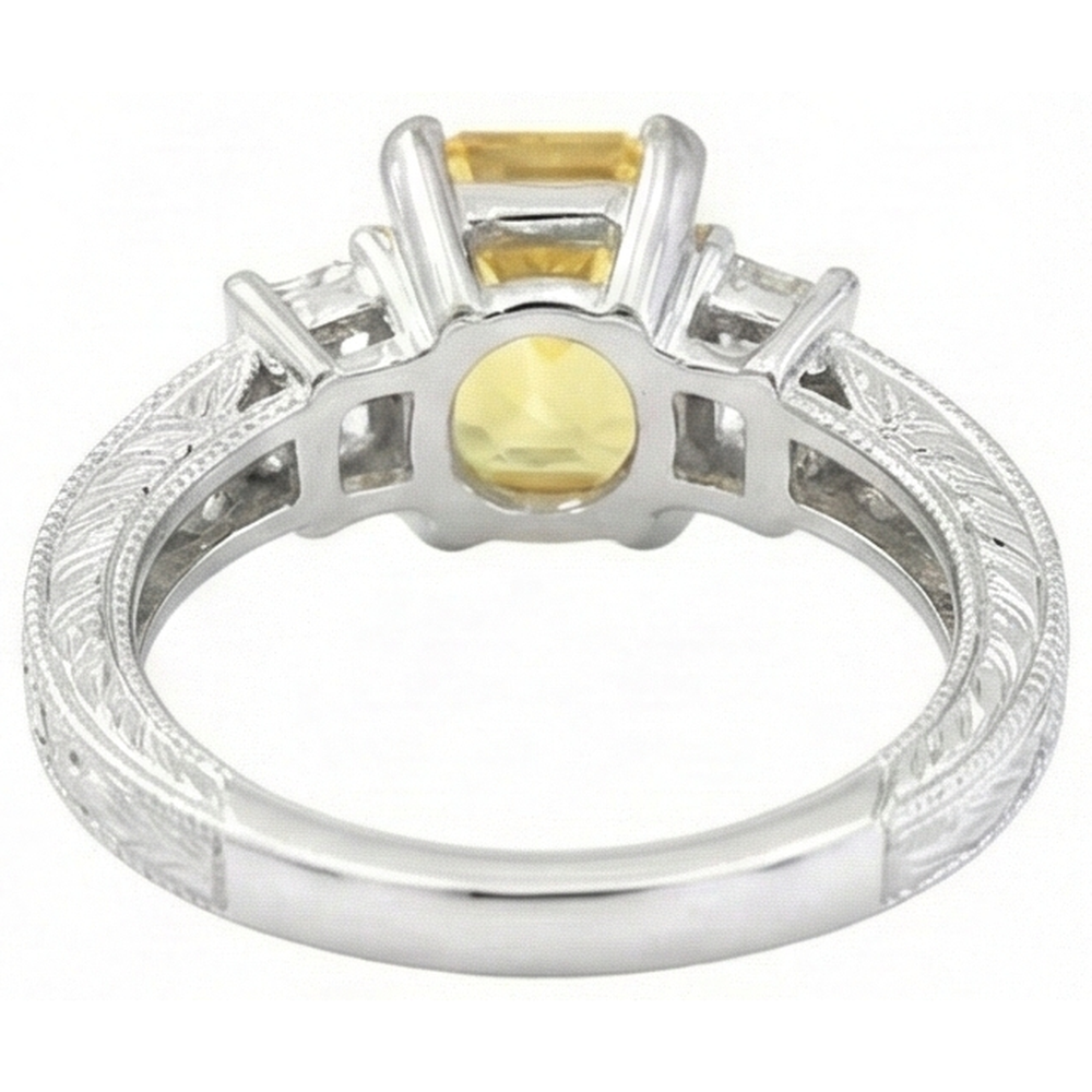 naturel round émeraude 4.75carats bague sur blanc