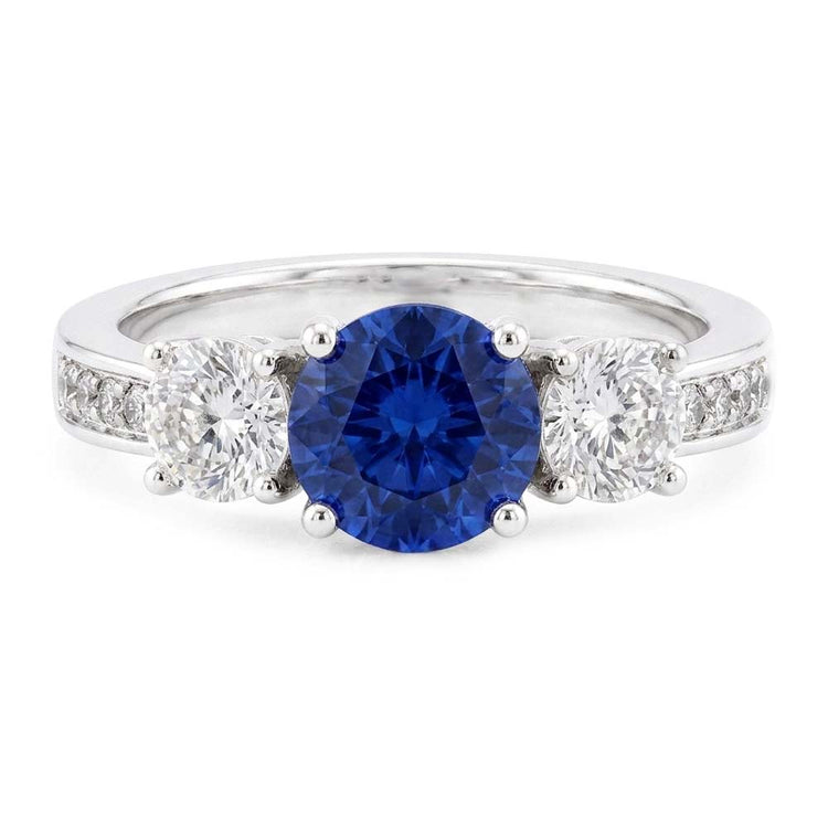 Bague Saphir Rond & Diamant Or Blanc 2.50 Carats Style 3 Pierres