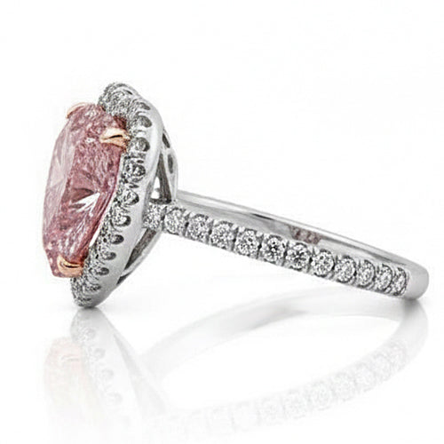 Bague Saphir Rose Coeur 3.35 Carats Et Petits Diamants Naturels Extraits des Mines ( et non cultivés en laboratoire ) Ronds Pierres Précieuses